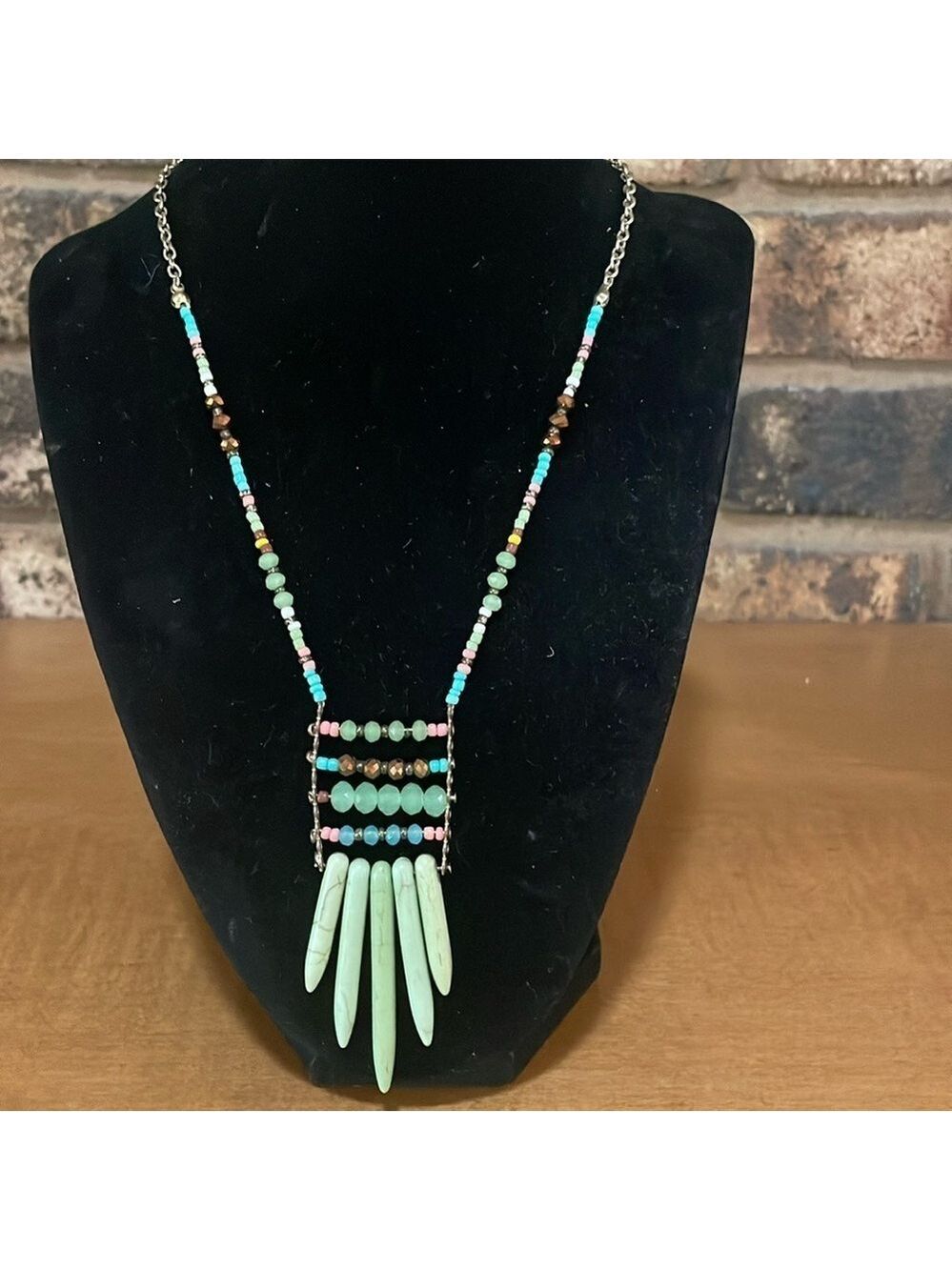 Green faux turquoise beaded southwest boho necklace